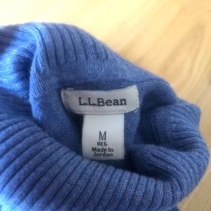 LLBEAN New women turtleneck sweater size M